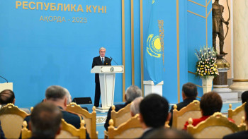 Фотография к новости: Осыдан 33 жыл бұрын тарихи әділдік орнады - Президент