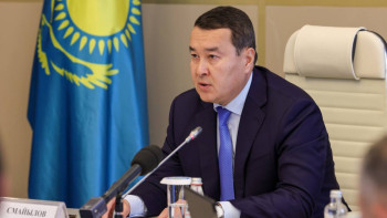 Фотография к новости: Смайылов: Егемендікті көздің қарашығындай сақтау – бәріміздің асыл борышымыз