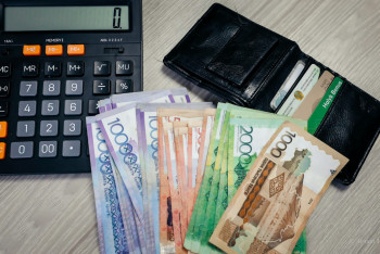 Фотография к новости: Елде 1,5 млн теңге жалақыны қанша адам алады