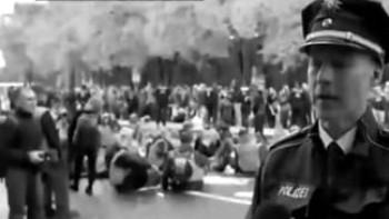 Фотография к новости: Берлинде экобелсенділер көшені бөгеп тастады