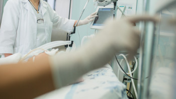 Фотография к новости: Жарық сөнгенде реанимация бөлімі не істейді?