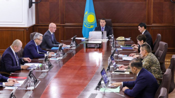 Фотография к новости: "Қарызға бата береді". Смайылов кредитті кредитпен жабатындар туралы айтты