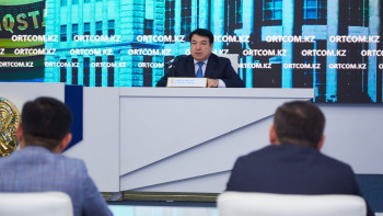 Фотография к новости: Оқу-ағарту министрі балалары қандай мектепте оқитынын айтты