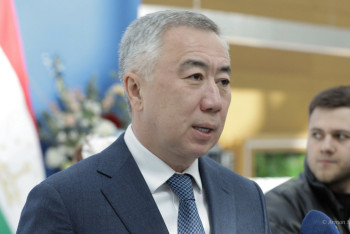 Фотография к новости: «Олар да жылқы жейді». Жұманғарин француздармен жаңа келісім туралы айтты