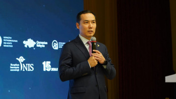 Фотография к новости: Елордада ауыл мектептерін көркейтуге бағытталған жиын өтіп жатыр