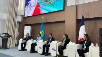 Фотография к новости: Алматыда Қазақстан-Франция жоғары оқу орындарының форумы өтіп жатыр