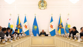 Фотография к новости: Қауіпсіздік пен қорғаныстың өзекті мәселелері талқыланды