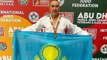 Фотография к новости: Атыраулық ардагер дзюдошы әлем чемпионы атанды