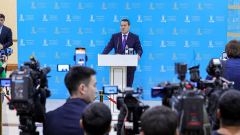 Фотография к новости: Смайылов ескірген техника егіс жұмысына әсер етіп жатқанын айтты