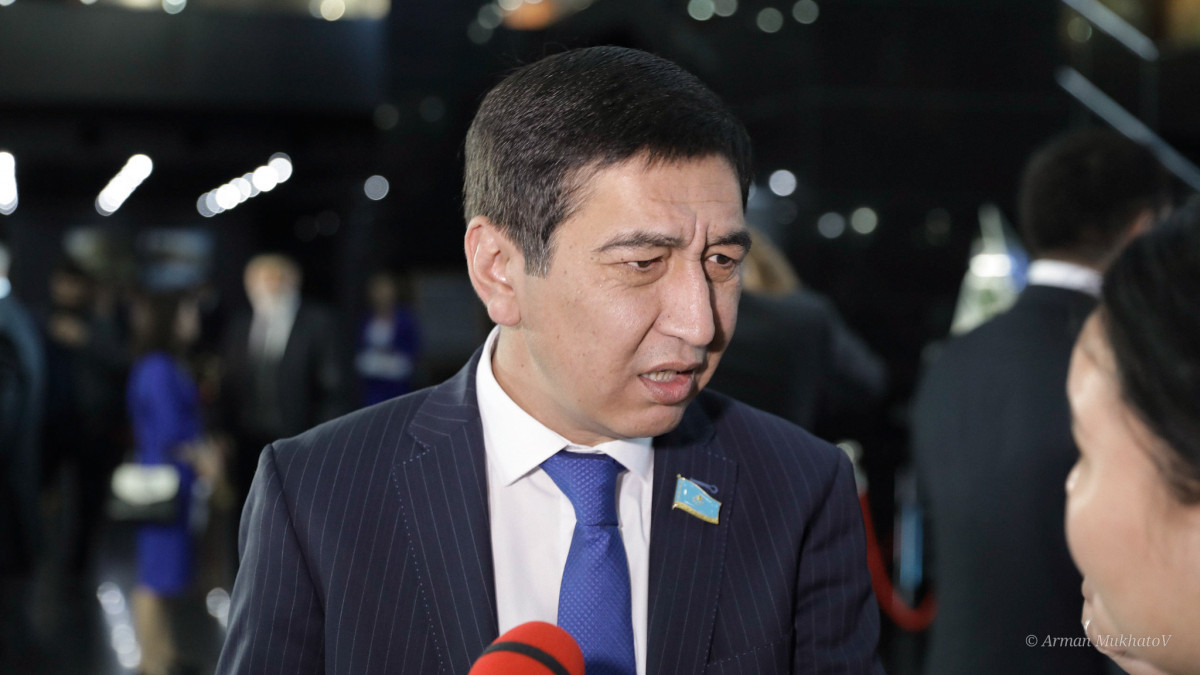  Арман Мухатов  - архив