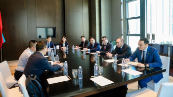 Фотография к новости: Қазақстан Шанхайдағы ЭКСПО-да 74 млн долларға келісімшарттар жасасты