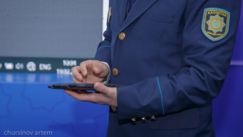 Фотография к новости: 1 млрд теңгенің контрафактілік өнімі жойылды