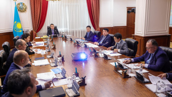 Фотография к новости: Елімізде 2000 ауыл мектебі Starlink жоғары жылдамдықты интернетке қосылады