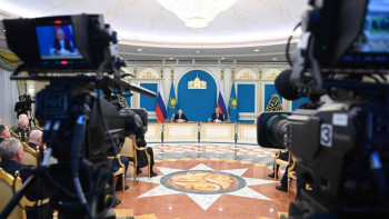 Фотография к новости: Қасым-Жомарт Тоқаев пен Владимир Путин БАҚ өкілдері үшін брифинг өткізді