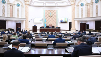 Фотография к новости: Әшімбаев: Шағын және орта бизнестің өнімділігін айтарлықтай арттыру қажет