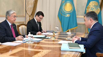 Фотография к новости: Мемлекет басшысы Ұлттық банк төрағасын қабылдады