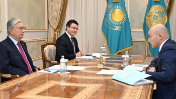 Фотография к новости: Президент Ұлттық экономика министрін қабылдады