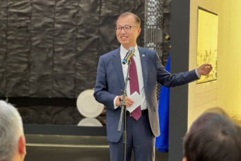 Фотография к новости: Қазақша сөйлеп жүрген Корея елшісі тілді қалай үйренгенін айтты