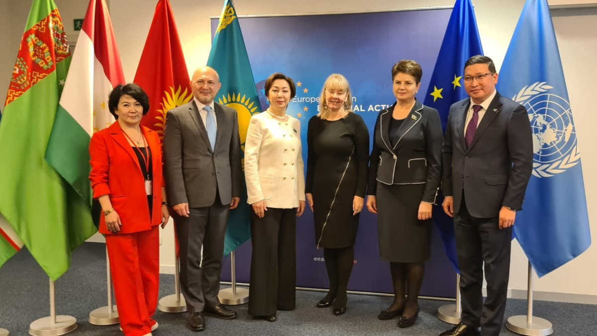  Парламент Сенатының баспасөз қызметі