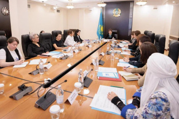 Фотография к новости: Әйелдер мен балалардың қауіпсіздігін қамтамасыз ету үшін етуіміз керек - Балаева