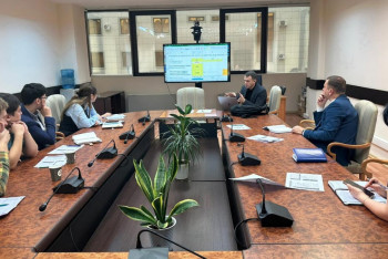 Фотография к новости: Ара өсірушілерге бал экспорттау талаптары түсіндірілді