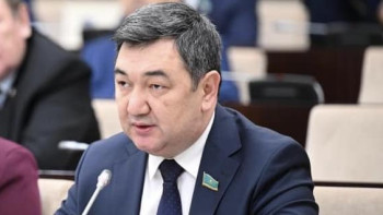 Фотография к новости: Харассменттен қорғауда заңнаманы күшейту кезек күттірмейтін іс - Дархан Қыдырәлі