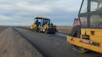 Фотография к новости: «Семей-Қайнар» республикалық тас жолы қашан жөнделіп бітеді