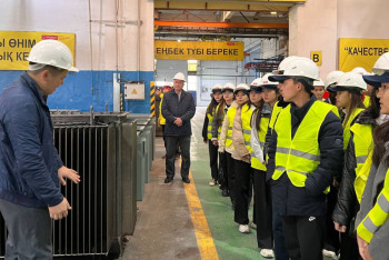 Фотография к новости: Оқушылар болашақта кім болғысы келеді немесе өндірістік туризм деген не?