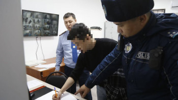 Фотография к новости: Атырауда құжатсыз жүрген төрт Қытай азаматы ұсталды