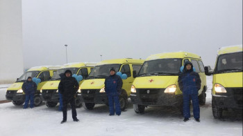 Фотография к новости: БҚО-да медициналық ұйымдар 21 бірлік санитариялық автокөліктің кілтін алды
