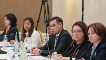 Фотография к новости: Сарапшылар тұрмыстық зорлық-зомбылық тақырыбын талқылады