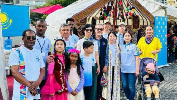 Фотография к новости: Африкада қазақ мәдениеті таныстырылды