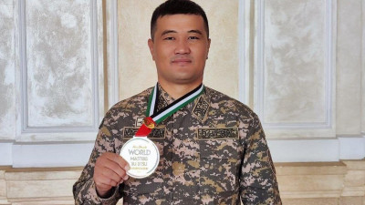 Қазақстандық әскери қызметші джиу-джитсудан әлем чемпионы атанды