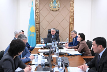 Фотография к новости: Сенатта мұнай саласындағы халықаралық ынтымақтастық талқыланды