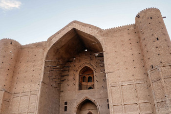 Фотография к новости: Қожа Ахмет Ясауи кесенесін арнайы күзет бақылайды