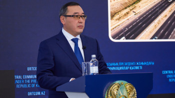 Фотография к новости: Алматы өңірінің әкімі аш құрсақ табылған 6 жасар баланың жағдайын айтты