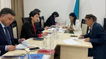 Фотография к новости: Ажар Ғиният Алматыда медициналық ұйымдардың басшыларымен кездесті