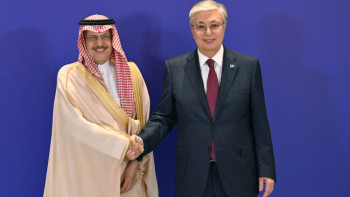 Фотография к новости: Мемлекет басшысы ACWA Power компаниясы директорлар кеңесінің төрағасы Мұхаммед Абунайянды қабылдады