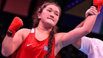 Фотография к новости: Қазақстандық боксшы Әлем чемпионатында екінші алтынды жеңіп алды