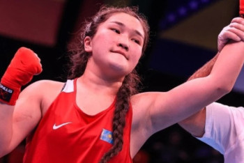 Фотография к новости: Қазақстандық боксшы Әлем чемпионатында екінші алтынды жеңіп алды