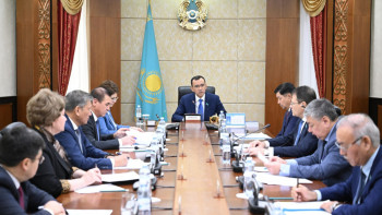 Фотография к новости: Сенат отырысының күн тәртібі бекітілді