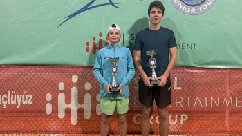 Фотография к новости: Қазақстандық жас теннисшілер Түркияда топ жарды