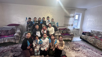 Фотография к новости: Еріктілер күні. Аягөздік оқушылар қарияларға қолғабыс етті