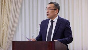 Фотография к новости: 263 млрд теңге пайда. Вице-министр Қытаймен жүк тасымалы артанынын айтты