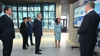 Фотография к новости: Тоқаев түлектеріне қос диплом берілетін Heriot-Watt университетіне барды