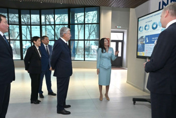 Фотография к новости: Тоқаев түлектеріне қос диплом берілетін Heriot-Watt университетіне барды