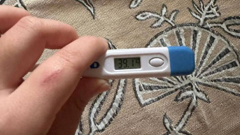 Фотография к новости: Қызылша дерті: Студенттер сабақты онлайнға ауыстыру туралы петиция жариялады