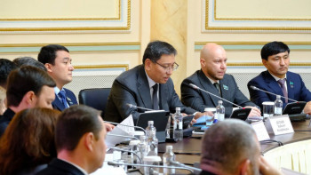 Фотография к новости: Алматыда 73 мың жұмыс орны пайда болды - Досаев