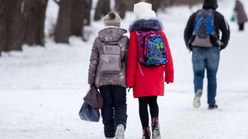 Фотография к новости: Ертең елорда мектептерінде бірінші ауысым оқушылары қашықтан оқиды