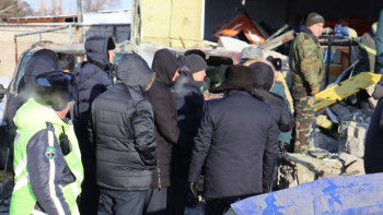 Фотография к новости: "Терезе сынықтары бөлмеге ұшты". Жарылыс салдарынан қостанайлықтың үйі қираған